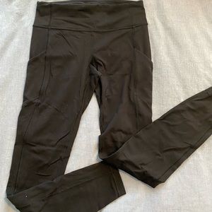 Lululemon 28”